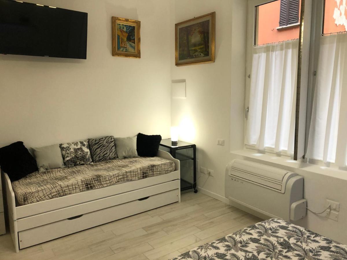 Appartamento House Apartment Tabe Centro Bolonia Exterior foto