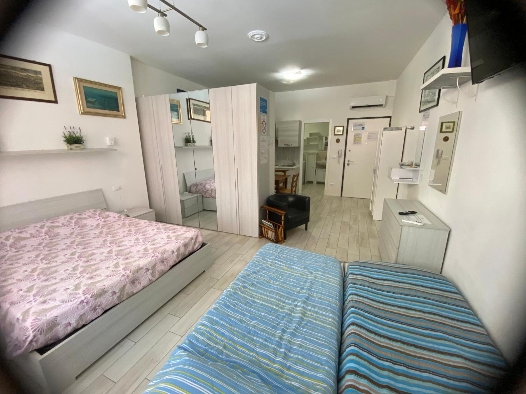 Appartamento House Apartment Tabe Centro Bolonia Exterior foto