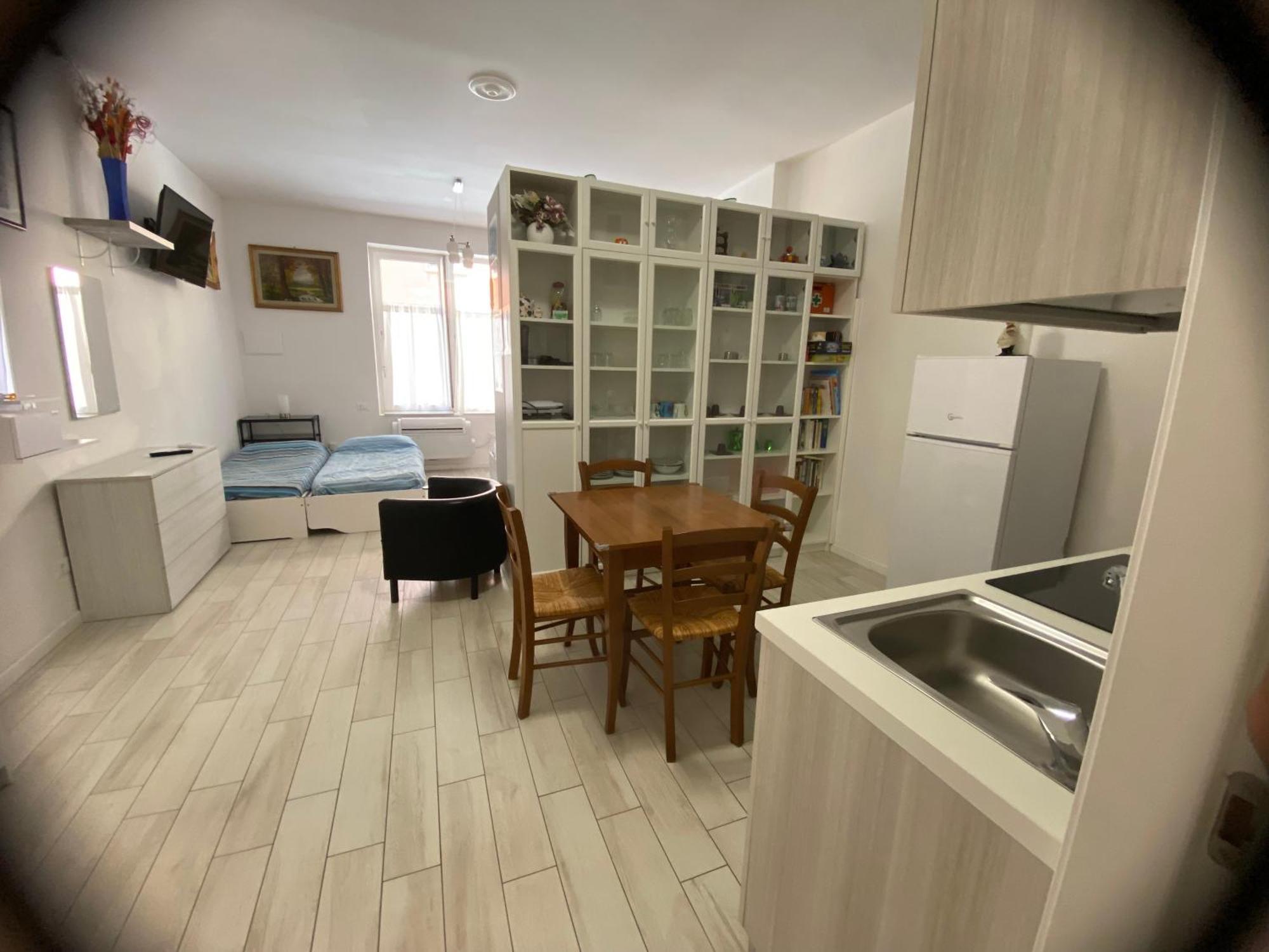 Appartamento House Apartment Tabe Centro Bolonia Exterior foto
